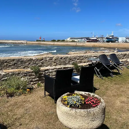 La Rose Des Mers Bed & Breakfast